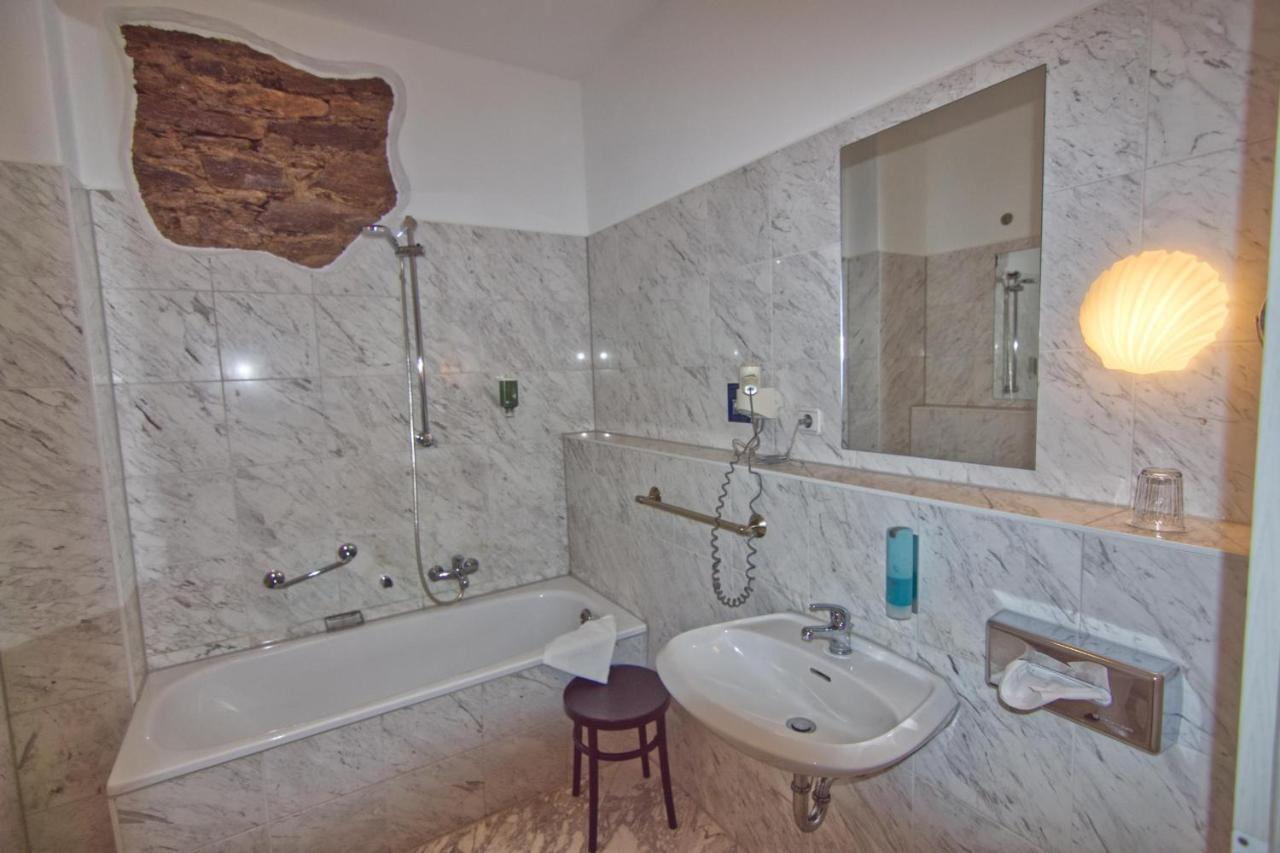 Hotel Saechsischer Hof Scheibenberg Екстериор снимка